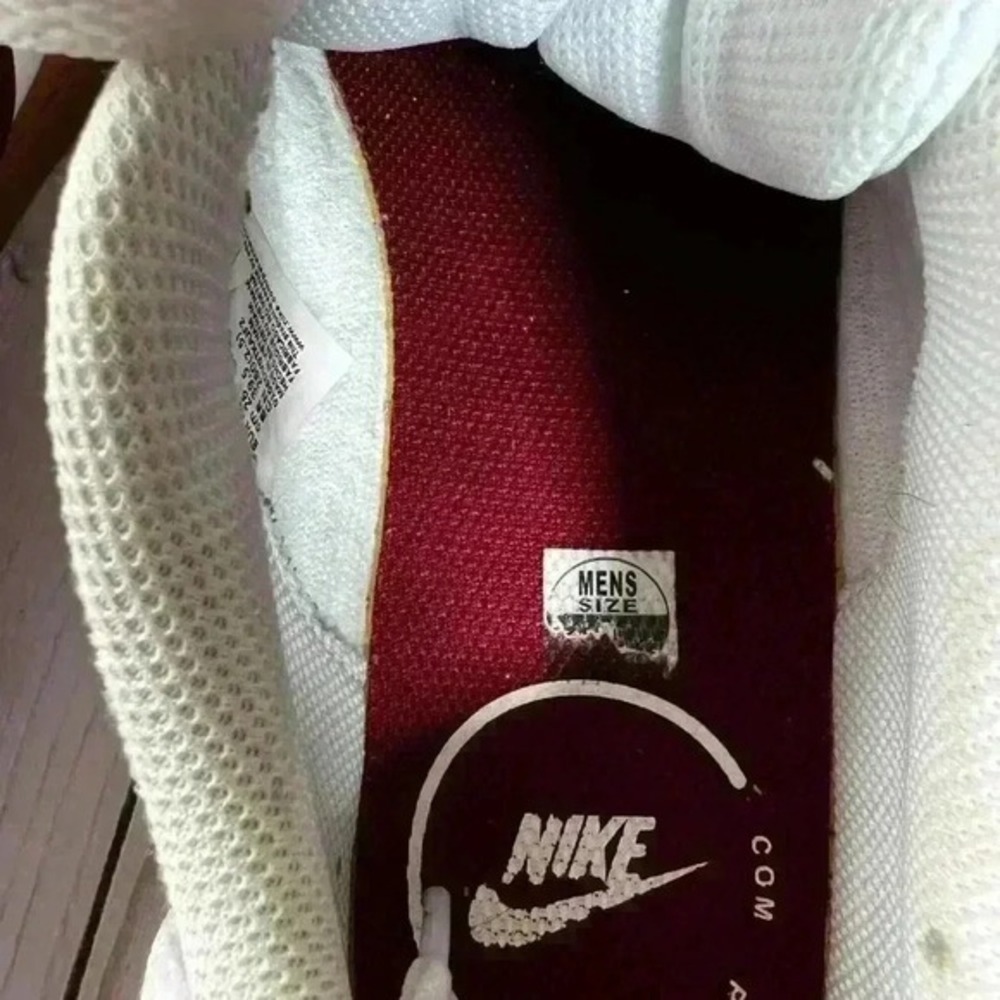 Nike Court Royale 2 Low White Dark‎ Beetroot Gum Sneakers Size 8 - Picture 7 of 8